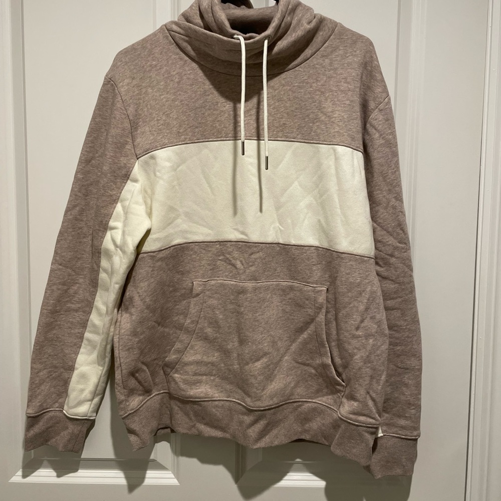 Men’s Turtleneck Sweatshirt